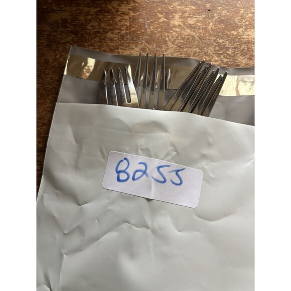 Oneida Camden Stainless Flatware 6 Dinner Forks 7" USA Glossy Salad Forks - Picture 6 of 6